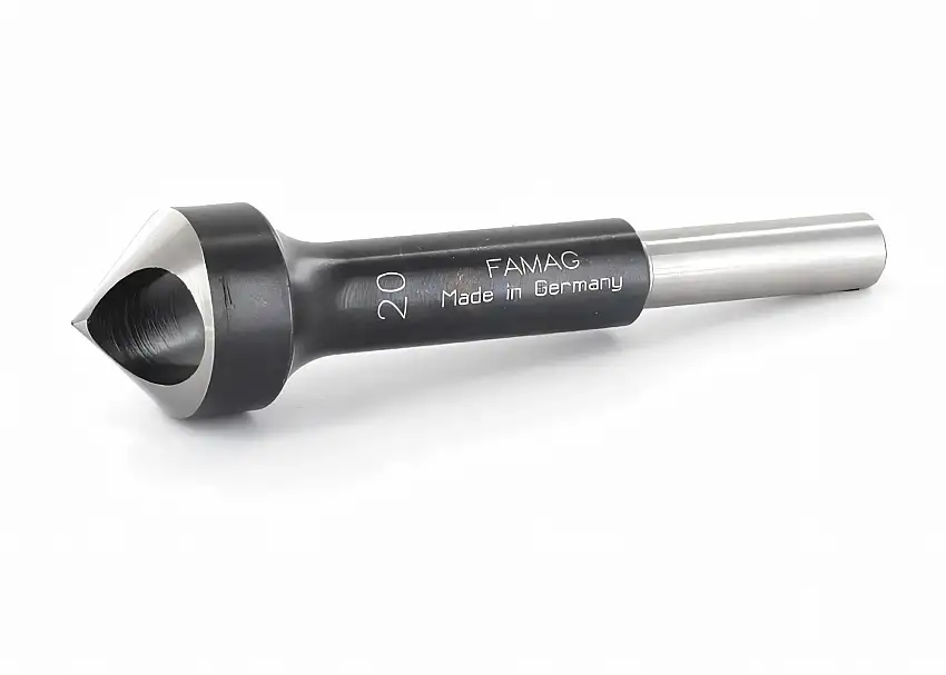 Countersink with cross hole 90° D 20 mm